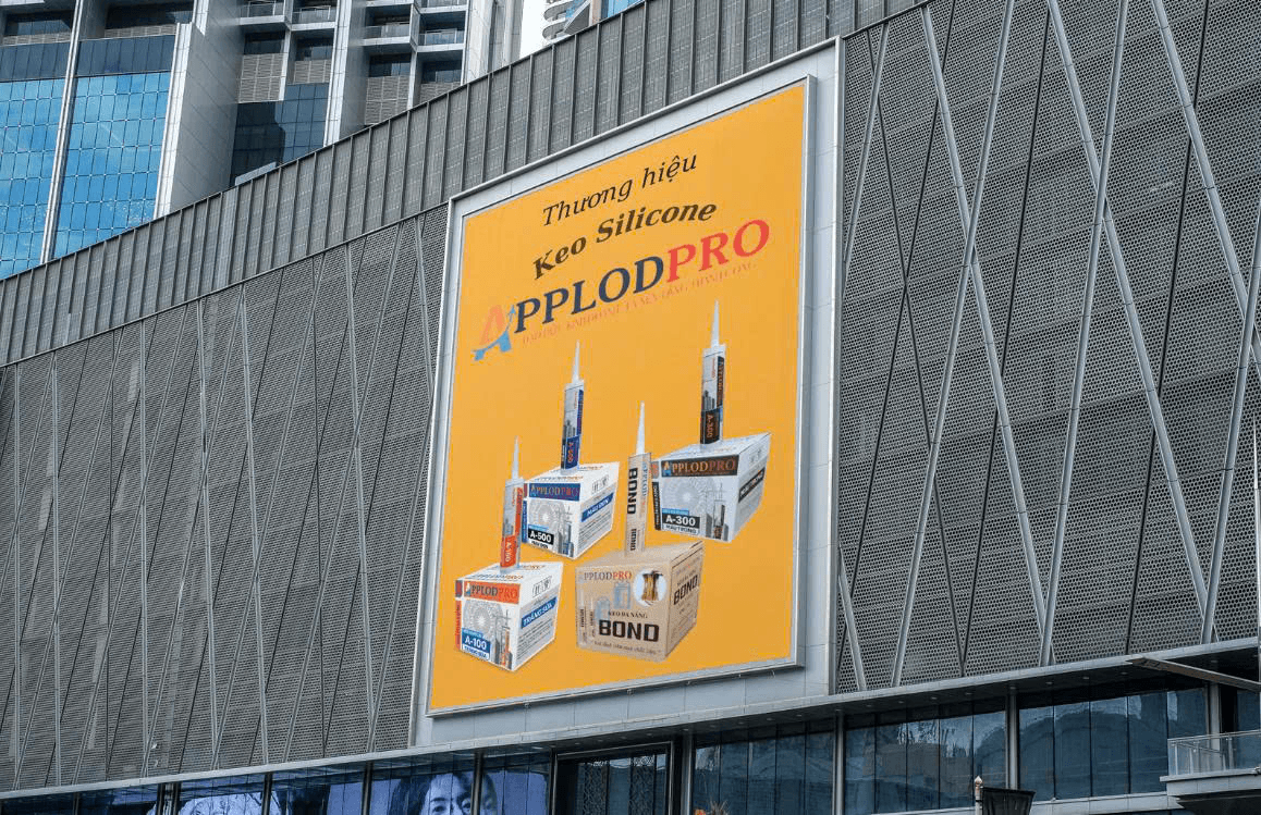 Biển hiệu sản phẩm APPLOD PRO tại tòa nhà
